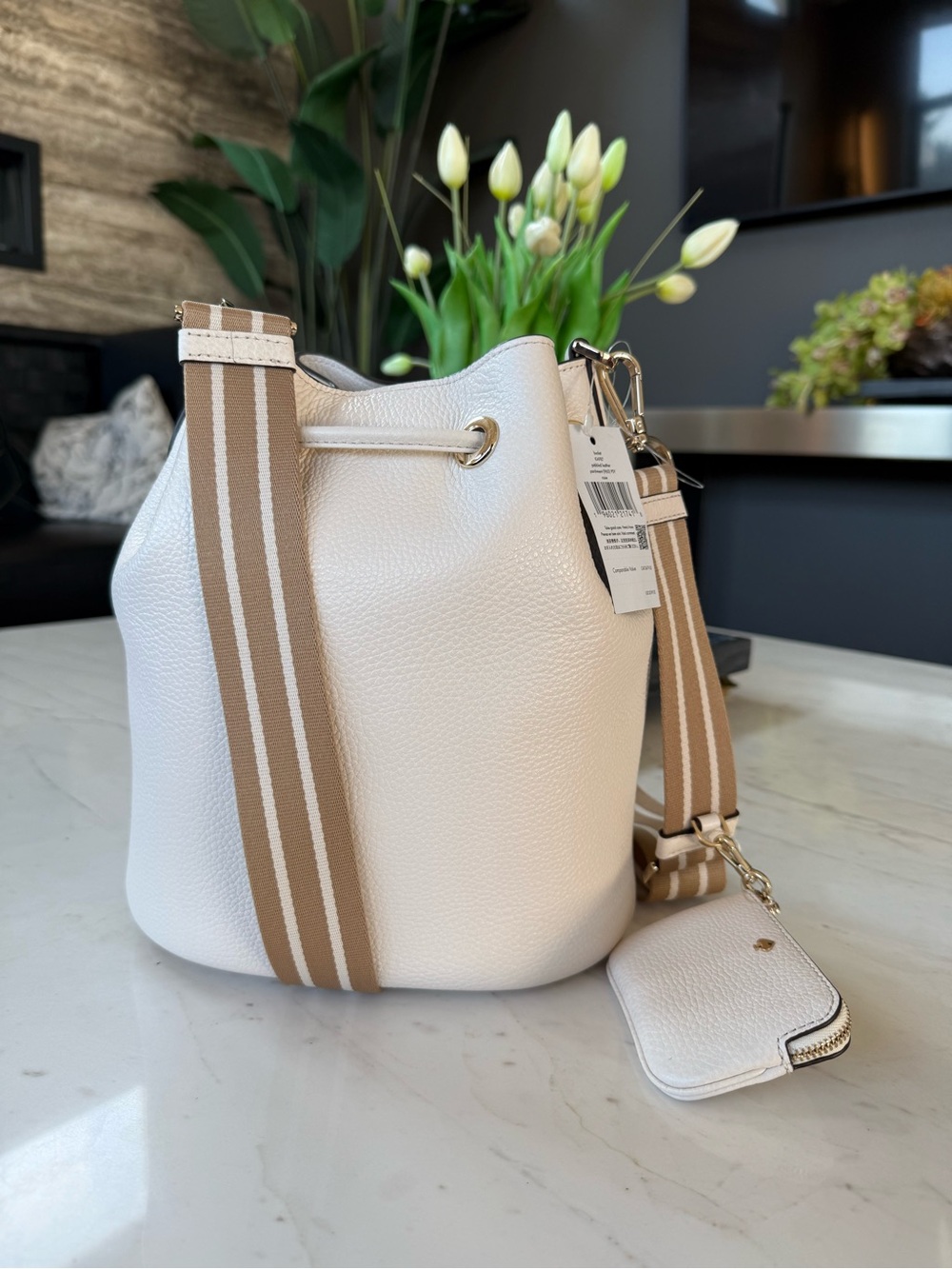 New Kate Spade Rosie Leather Large Bucket Bag Parchment - Picture 9 of 16